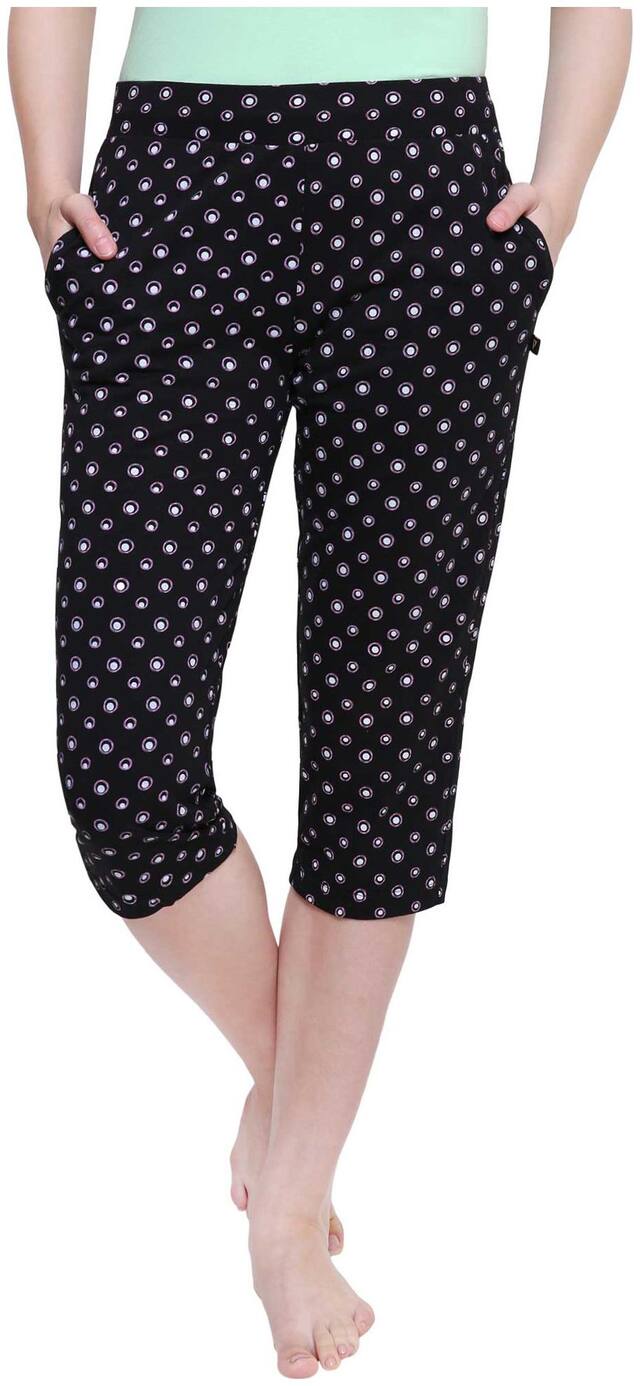 Proteens Women Printed Capri Black with Side Pockets