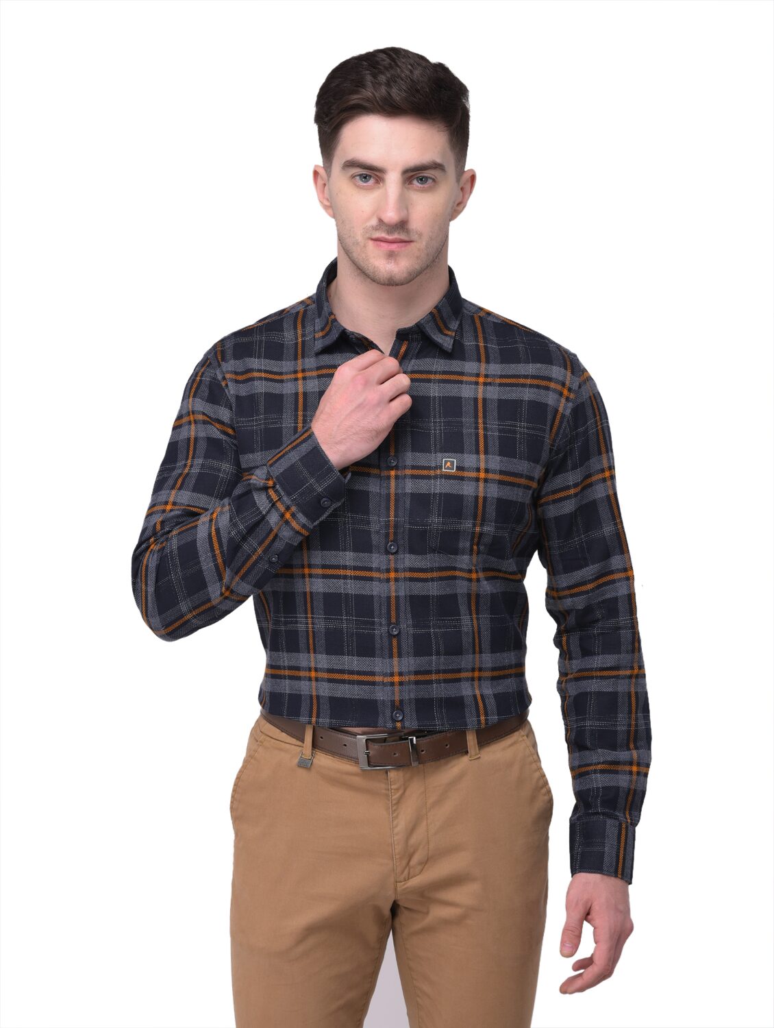 

R APPARELS Men Multi Checked Regular Fit Casual Shirt