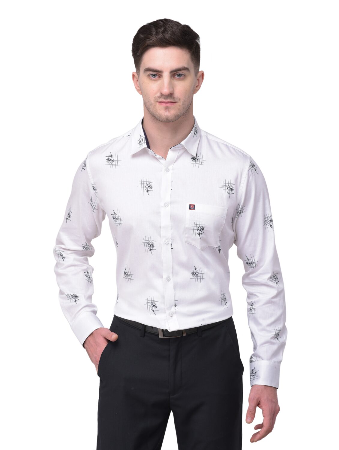 

R APPARELS Men White Printed Regular Fit Casual Shirt