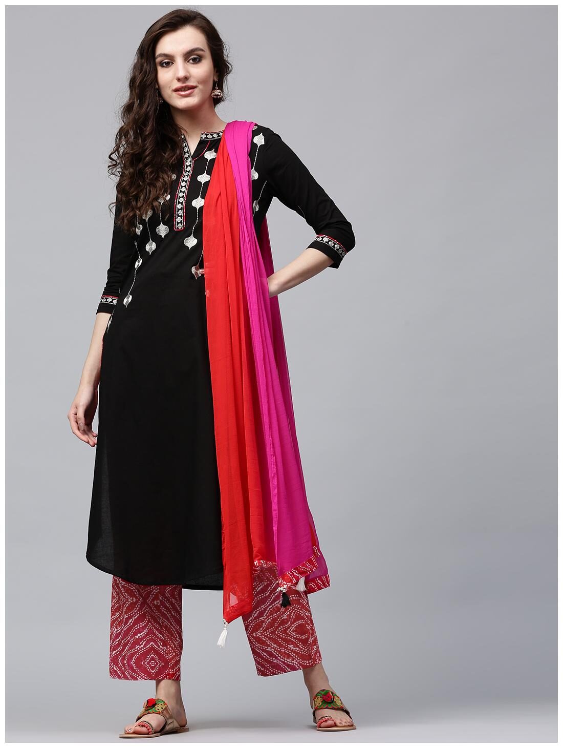 

Rain and Rainbow Black Kurta Set