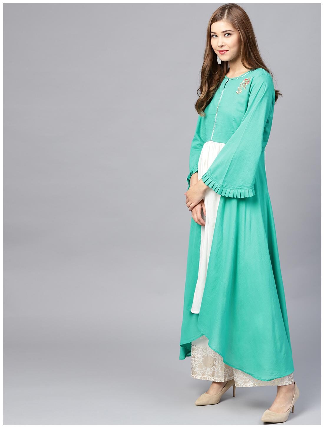 

RAIN and RAINBOW Women Green White Colorblocked Assymetrical Kurta