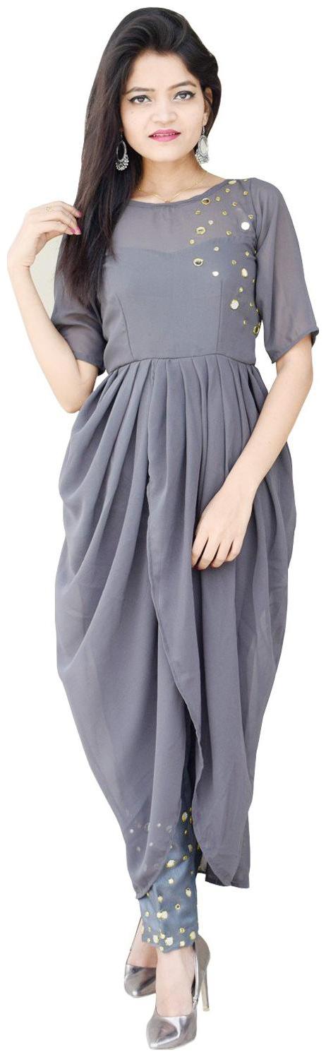 

Rajkumari dress up like a princess Women Grey Solid Straight Kurta