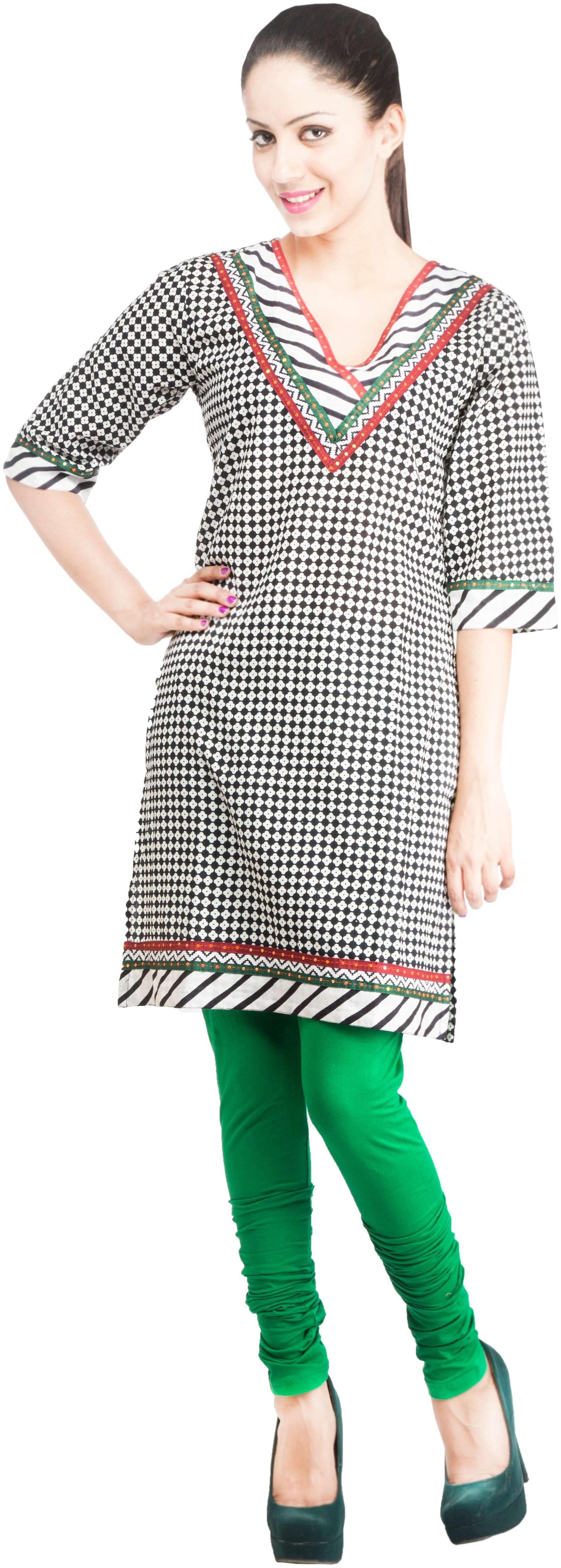 

Rama Women Black Printed Straight Kurta