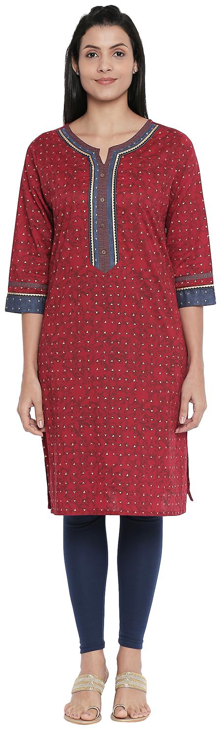 

Rangmanch By Pantaloons Women Maroon Printed Straight Kurta