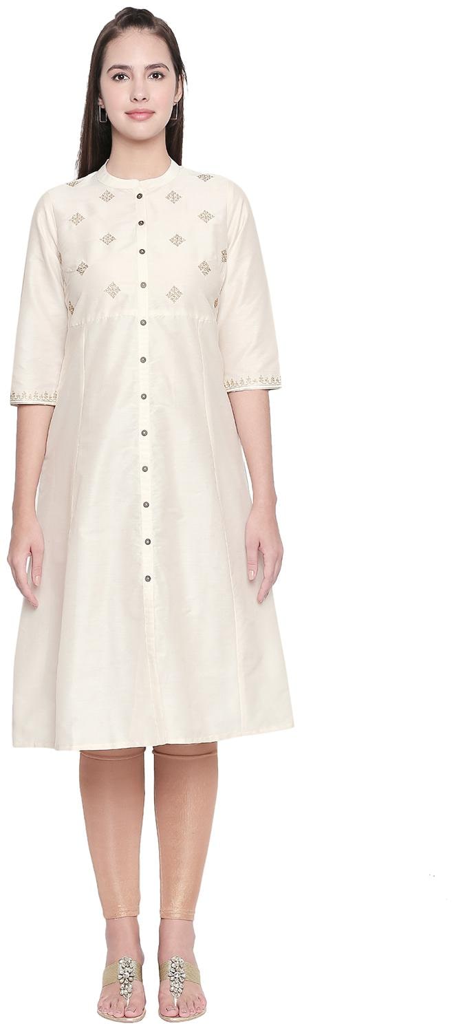 

Rangmanch By Pantaloons Women Beige Solid Straight Kurta
