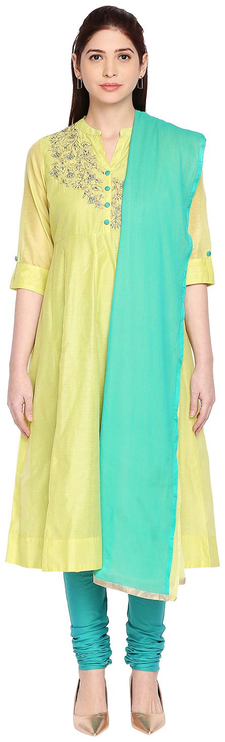 

Rangmanch by Pantaloons Women Cotton Churidar Kurta Dupatta Set Green
