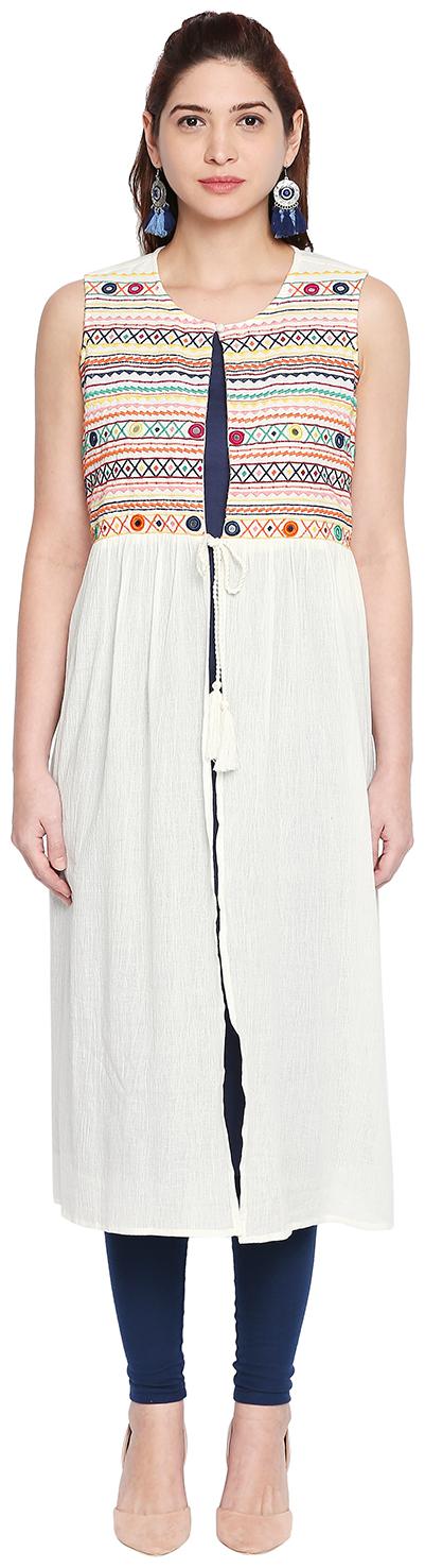 

Rangmanch By Pantaloons Women White Solid Regular Kurta