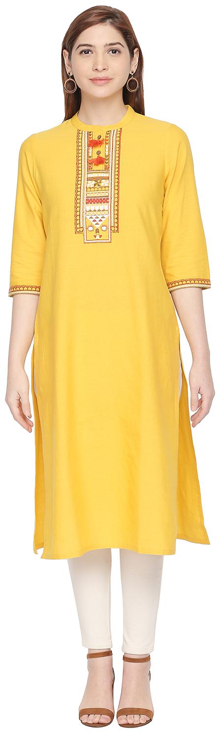 

Rangmanch By Pantaloons Women Yellow Solid Straight Kurta