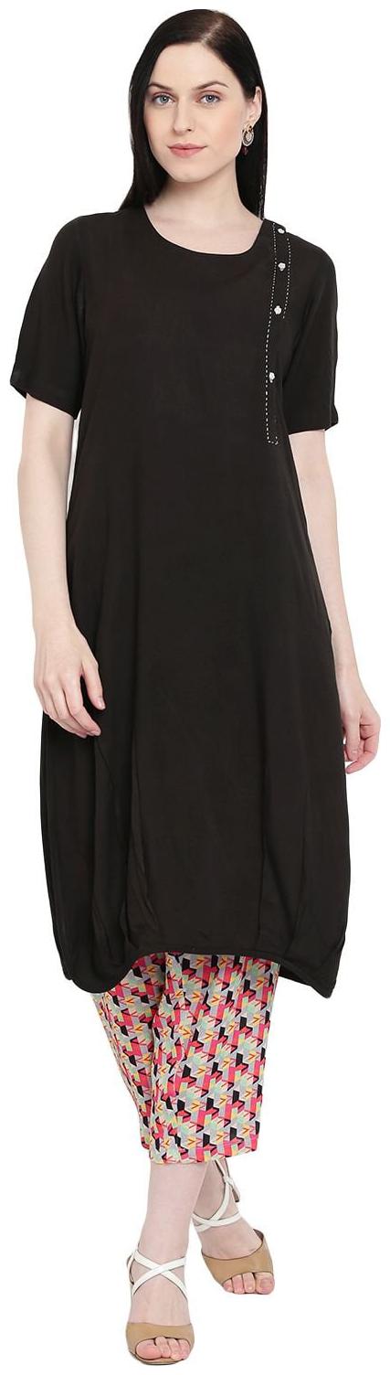 

Rangriti Women Black Solid Straight Kurta