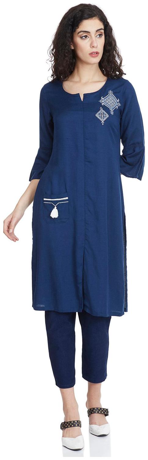 

Rangriti Women Blue Solid Straight Kurta