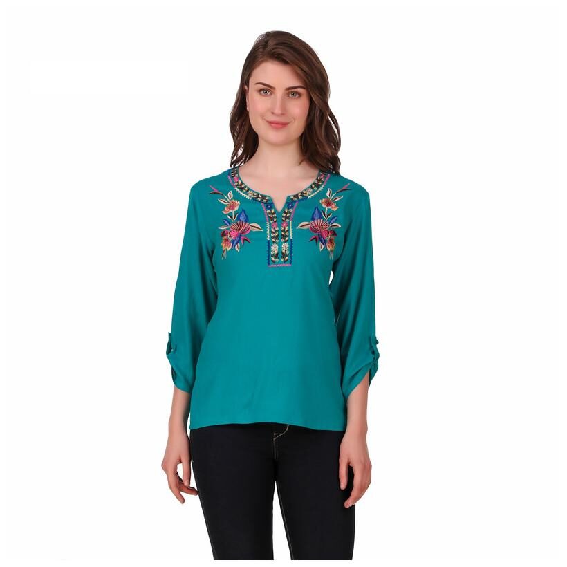 

RANNGAM Women Embroidered Regular top - Green