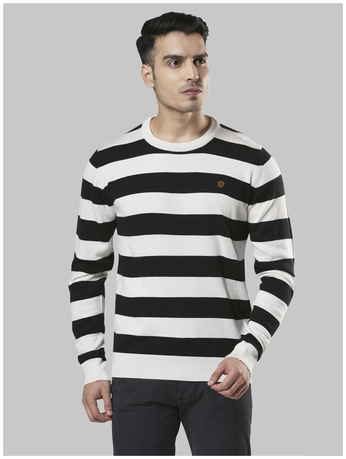 

Raymond Men Black Round neck Longline sweater