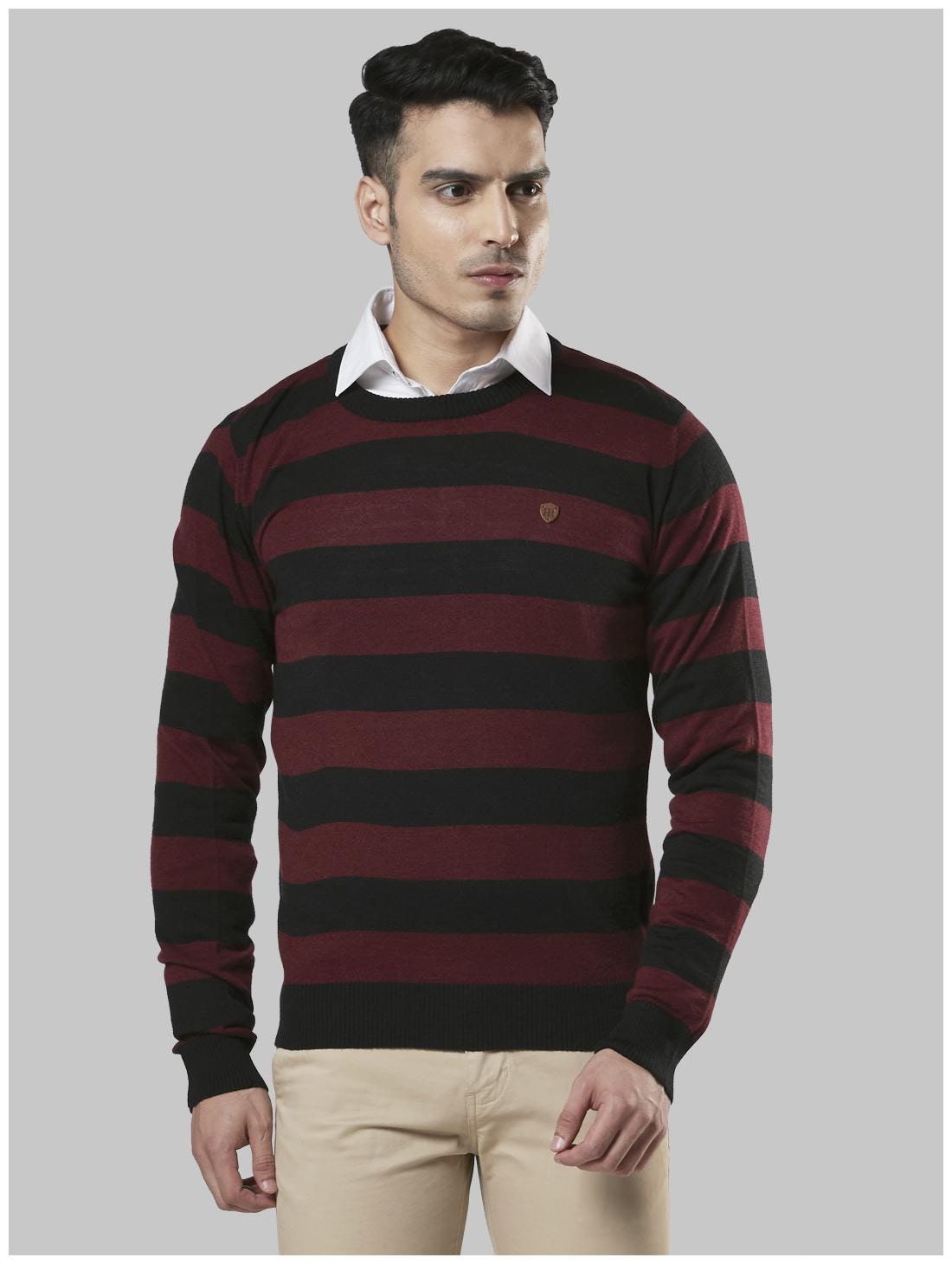 

Raymond Men Maroon Round neck Longline sweater