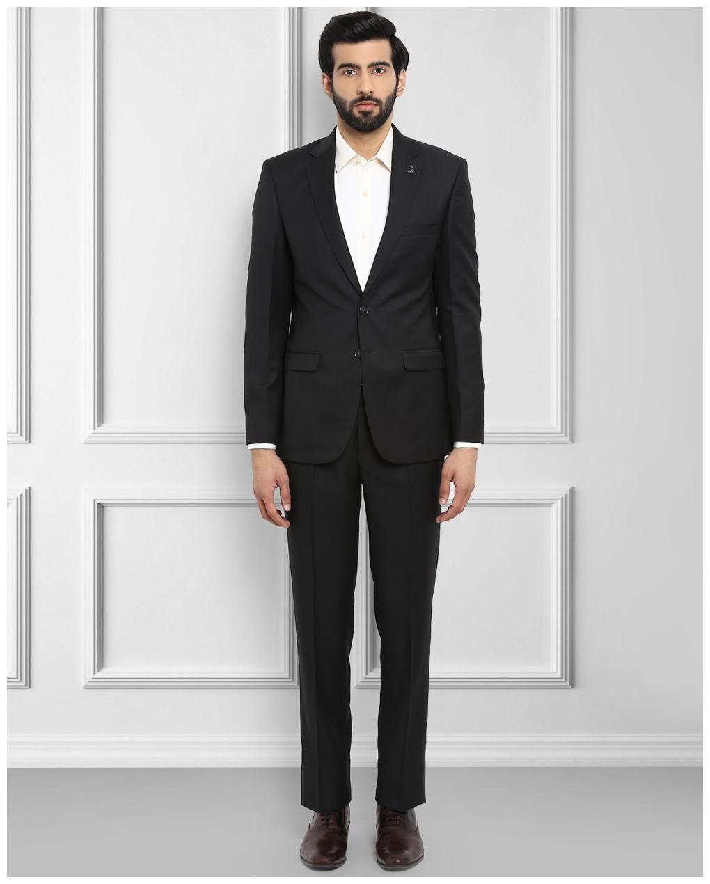 

Raymond Men Solid Regular Fit Single Breasted Suit Black