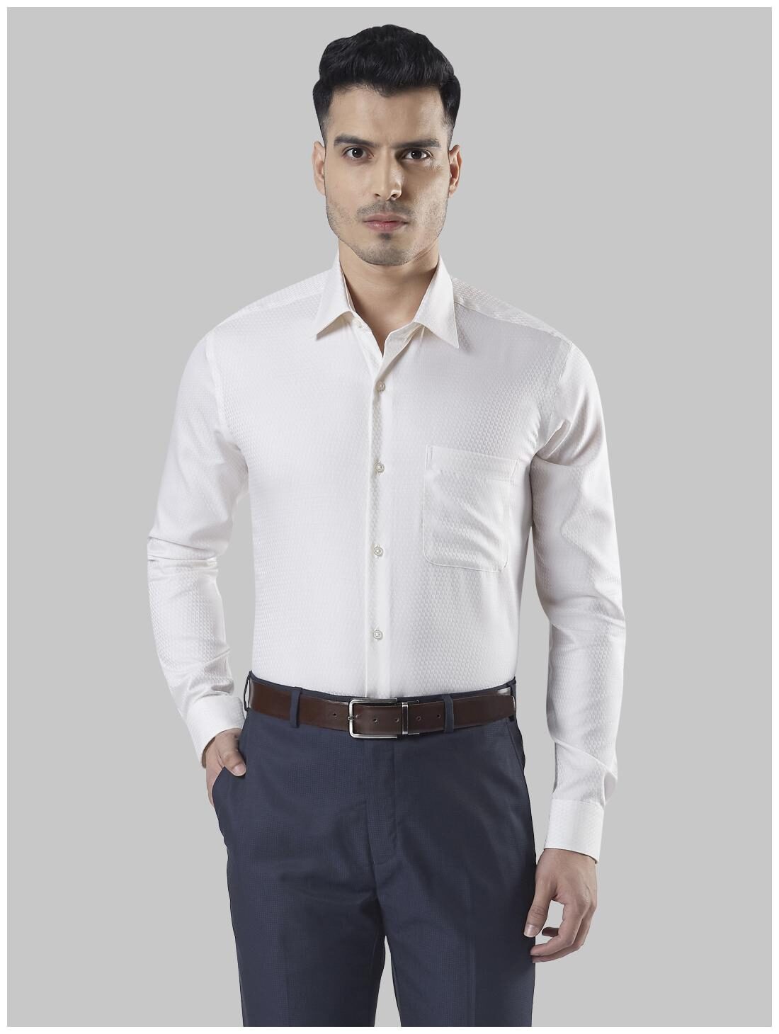 

Raymond Men Regular fit Formal Shirt - White