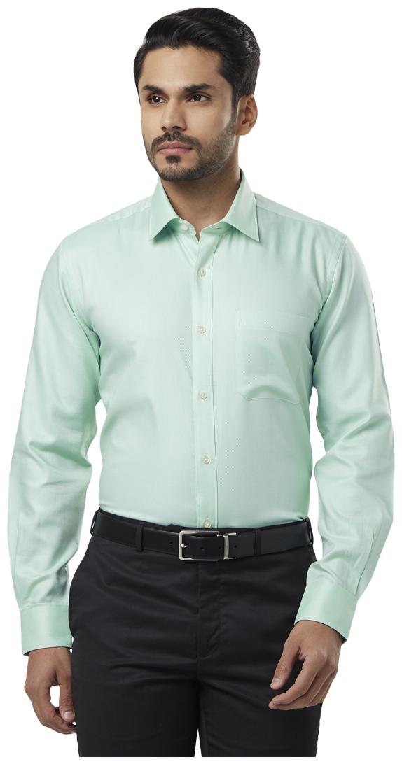 

Raymond Men Regular fit Formal Shirt - Green