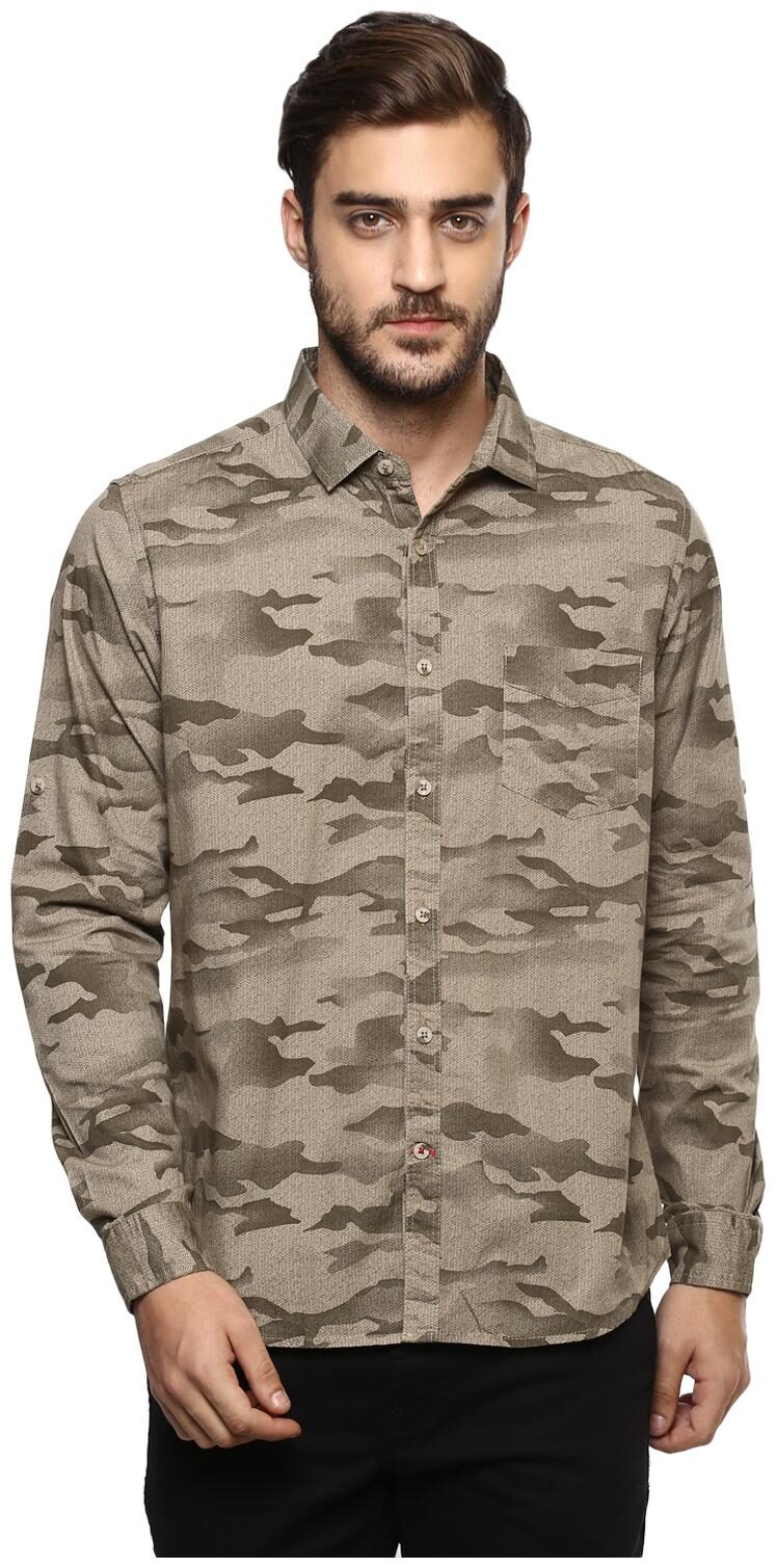 

Red Chief Men Green Camouflage Slim Fit Casual Shirt