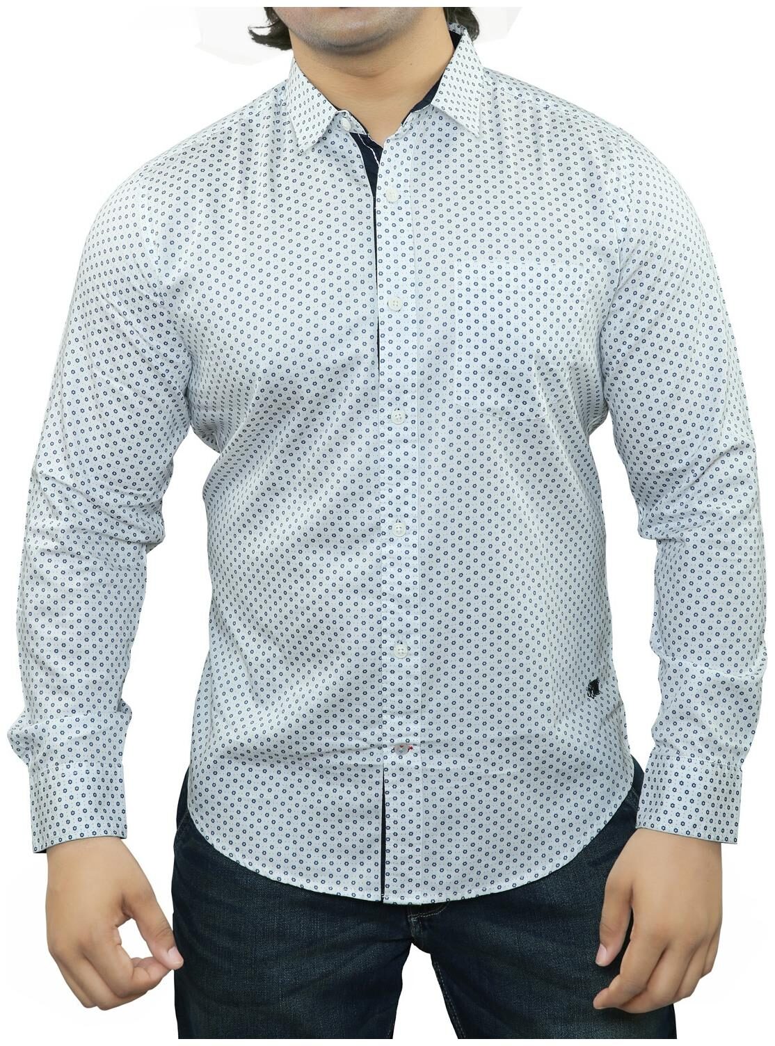 

Red Chief Men White Solid Regular Fit Casual Shirt