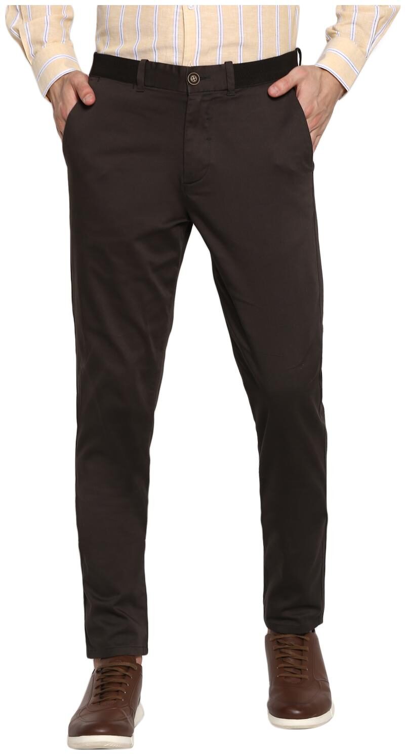 

Red Tape Men Brown Solid Regular fit Chinos