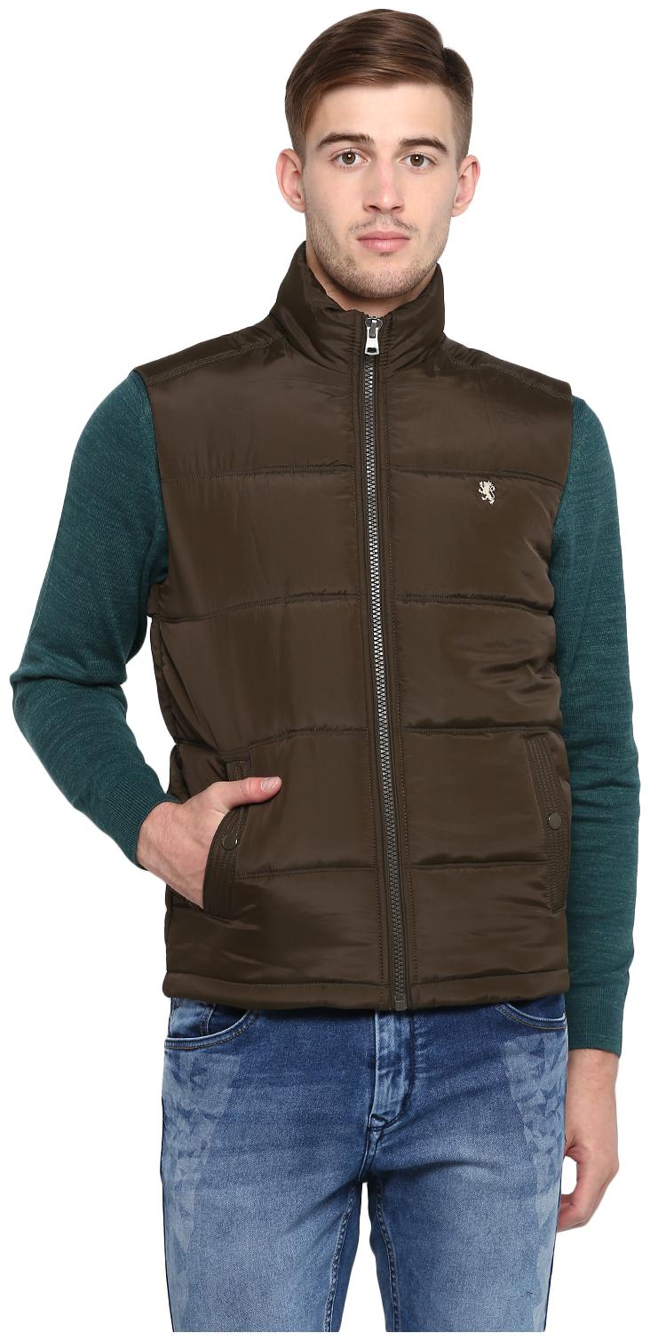 

Red Tape Men Green Solid Quilted jacket