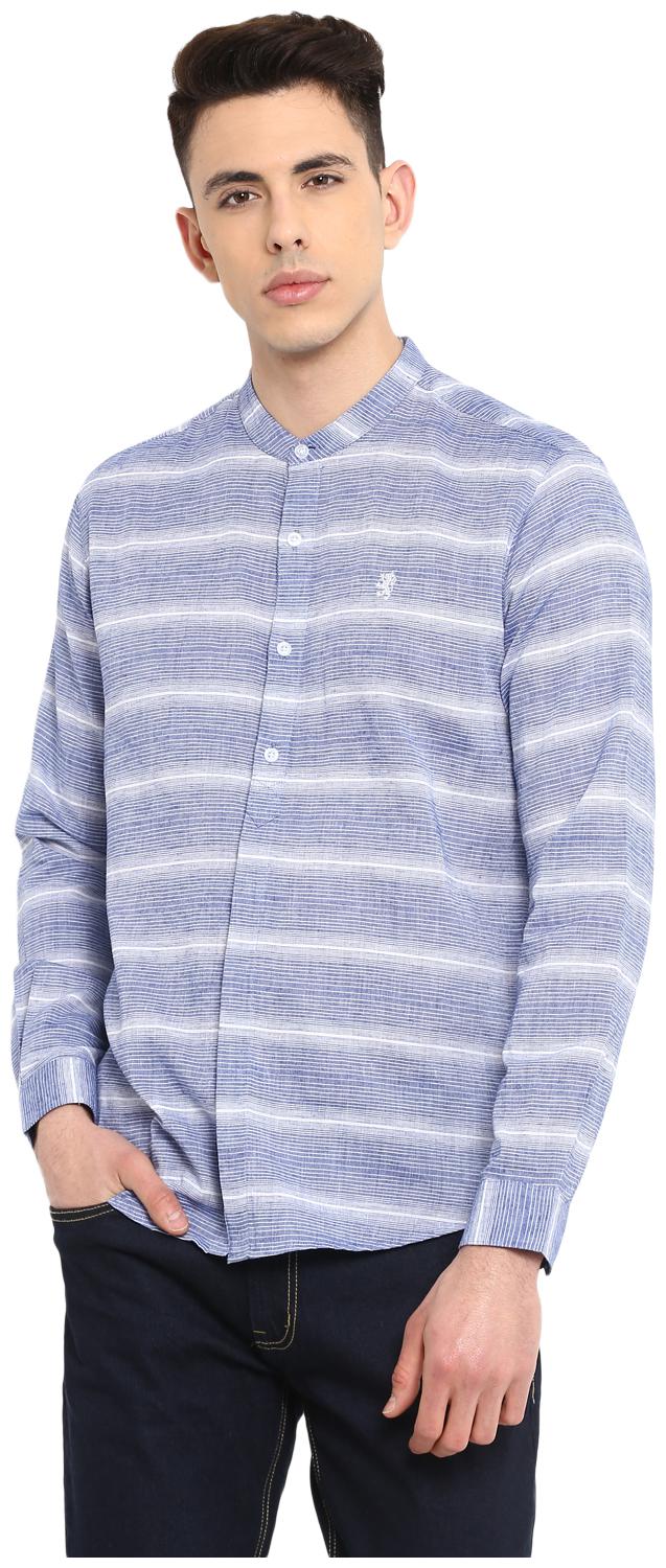 

Red Tape Men Blue Checked Regular Fit Casual Shirt