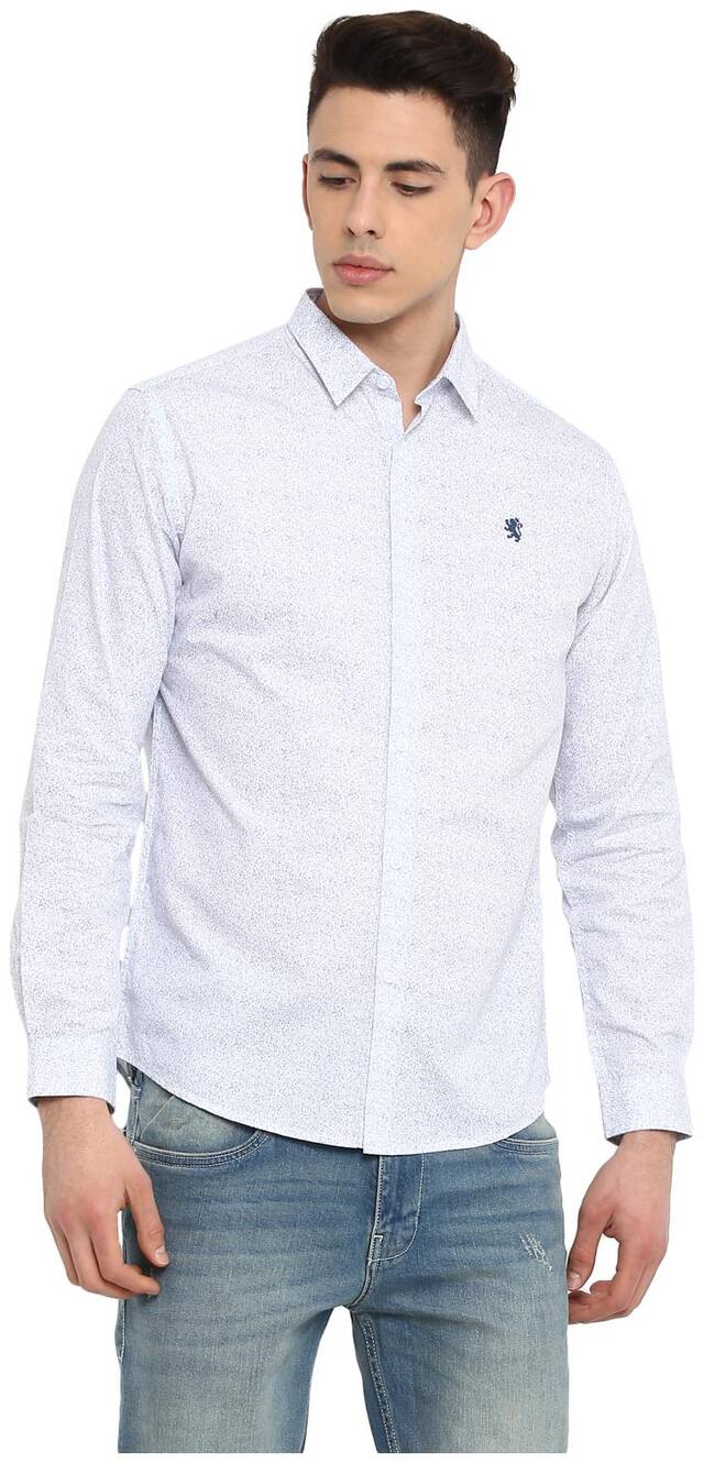 Red Tape Men White Pinstrips Regular Fit Casual Shirt