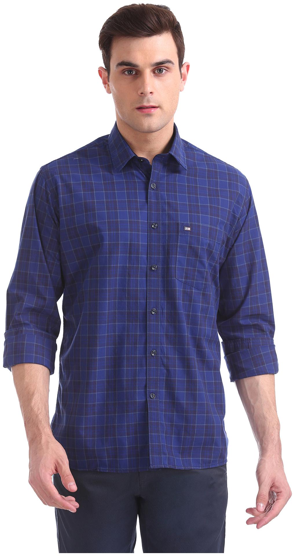 

Arrow Men Blue Checked Regular Fit Casual Shirt