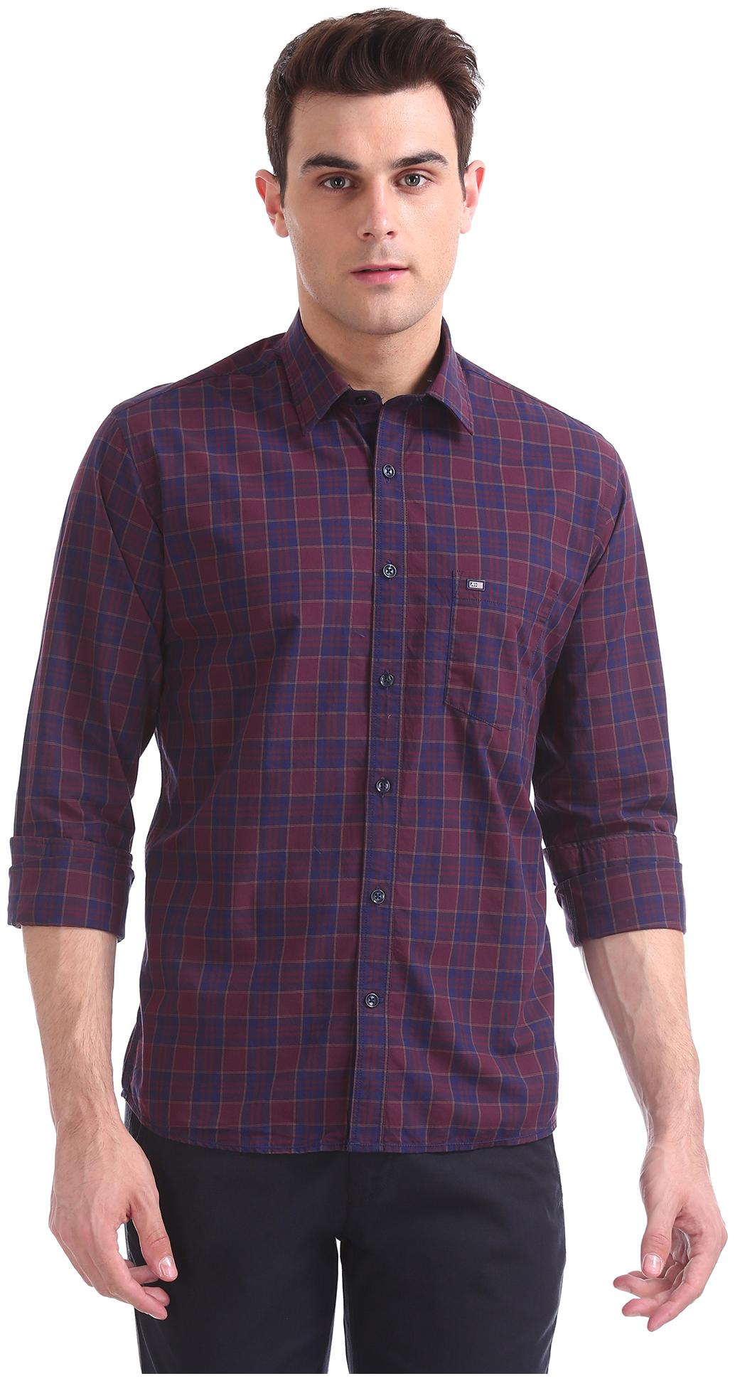 

Arrow Men Red Checked Regular Fit Casual Shirt
