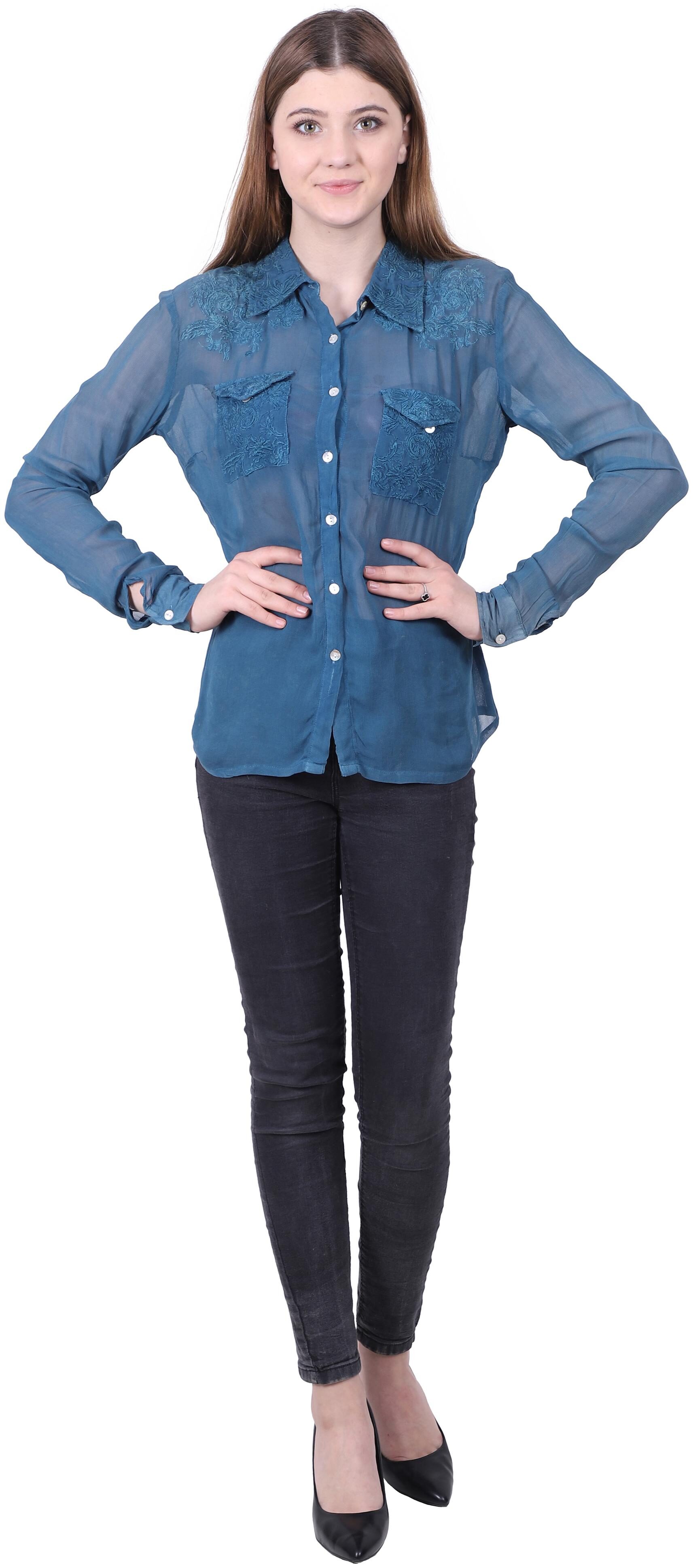 

Reme Women Solid Regular top - Blue