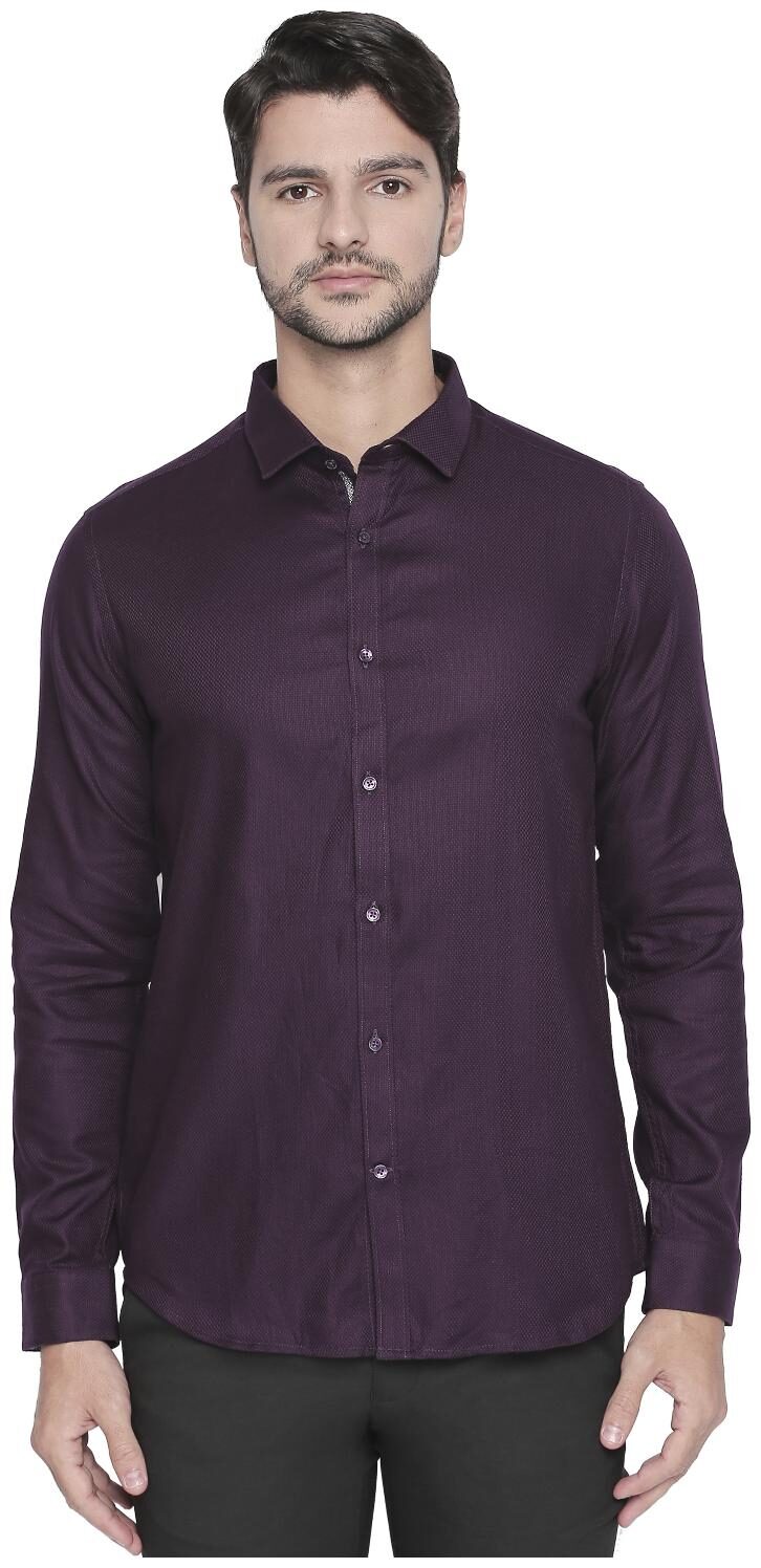 

Richard Parker by Pantaloons Men Purple Solid Slim Fit Casual Shirt
