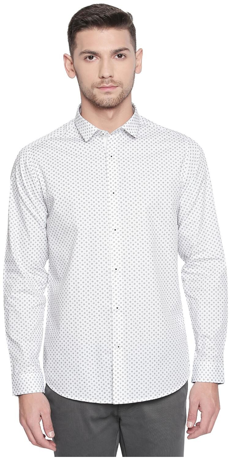 

Richard Parker by Pantaloons Men Multi Printed Slim Fit Casual Shirt