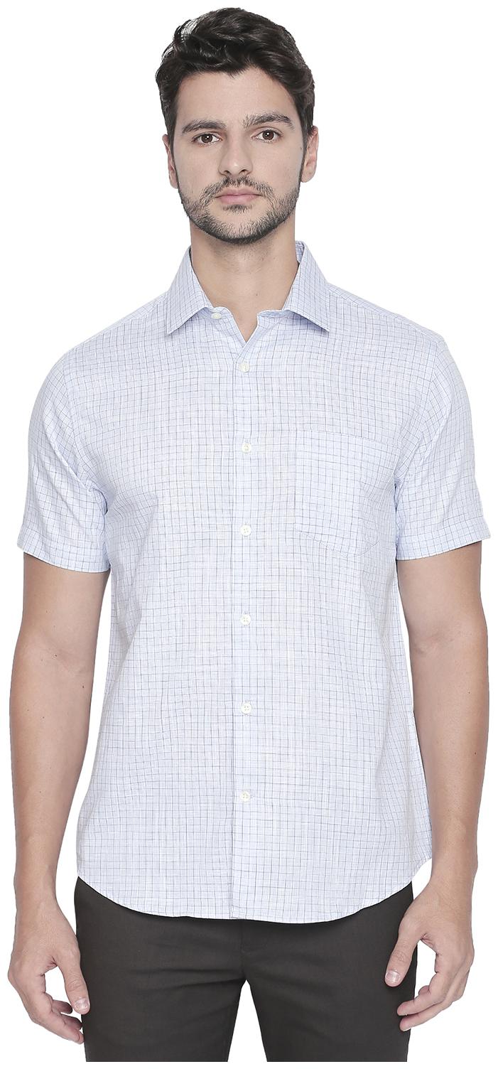 

Richard Parker by Pantaloons Men Blue Checked Regular Fit Casual Shirt