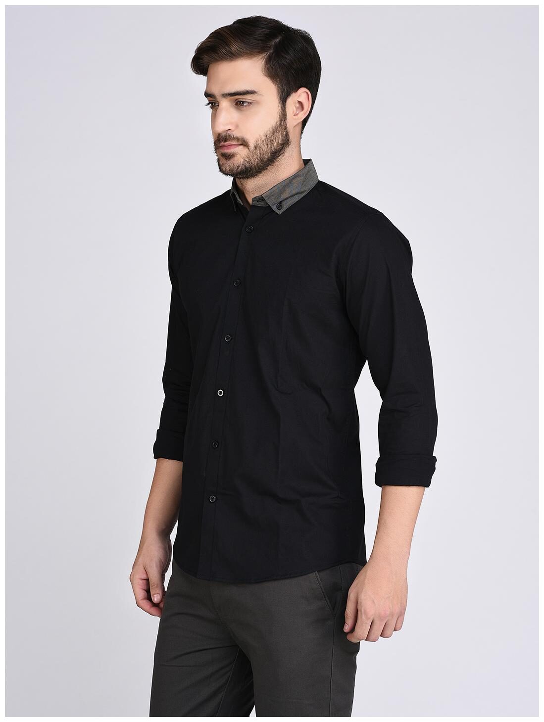 

RIGO Men Black Solid Slim Fit Casual Shirt