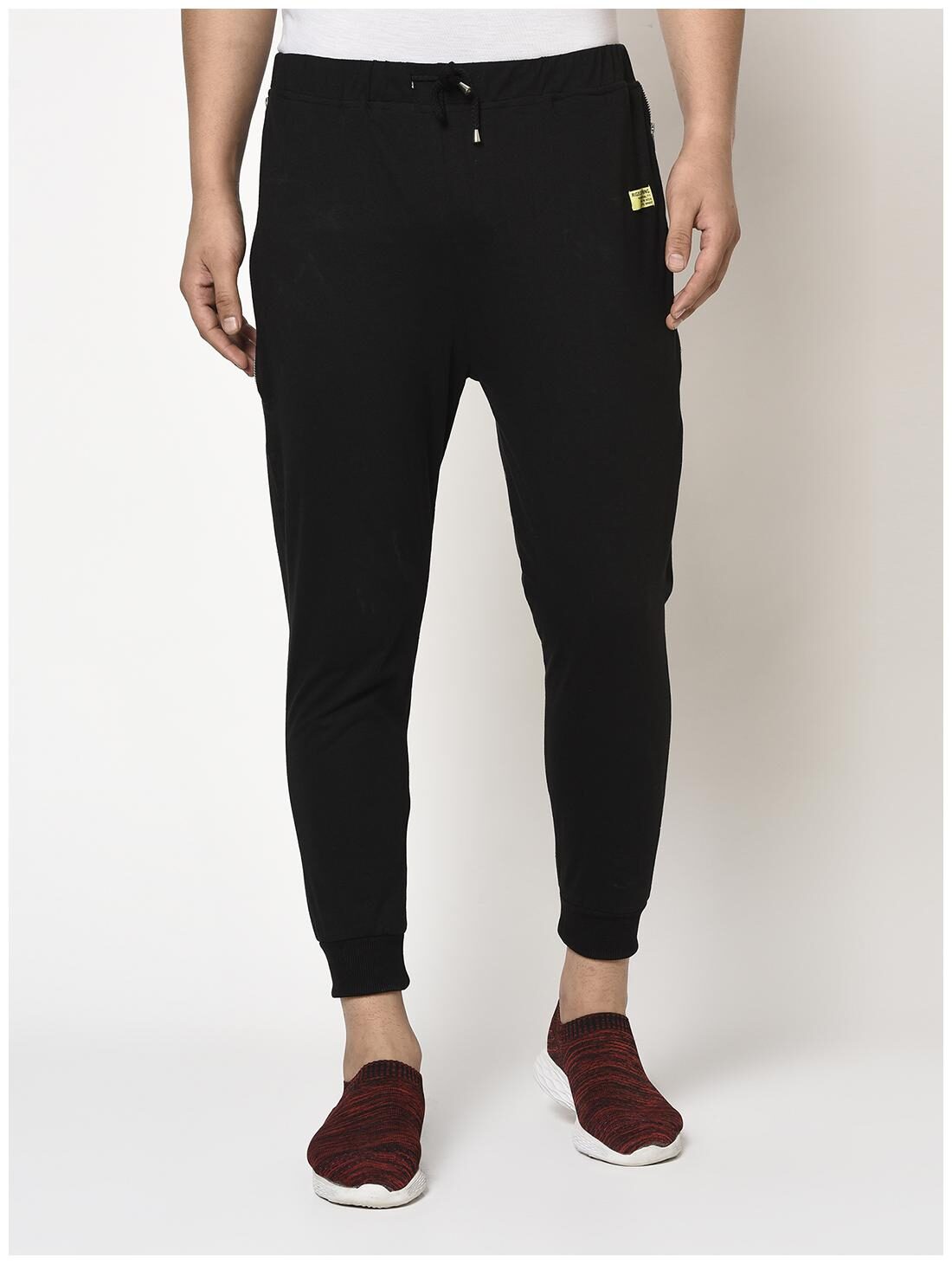 

RIGO Men Black Solid Regular fit Joggers