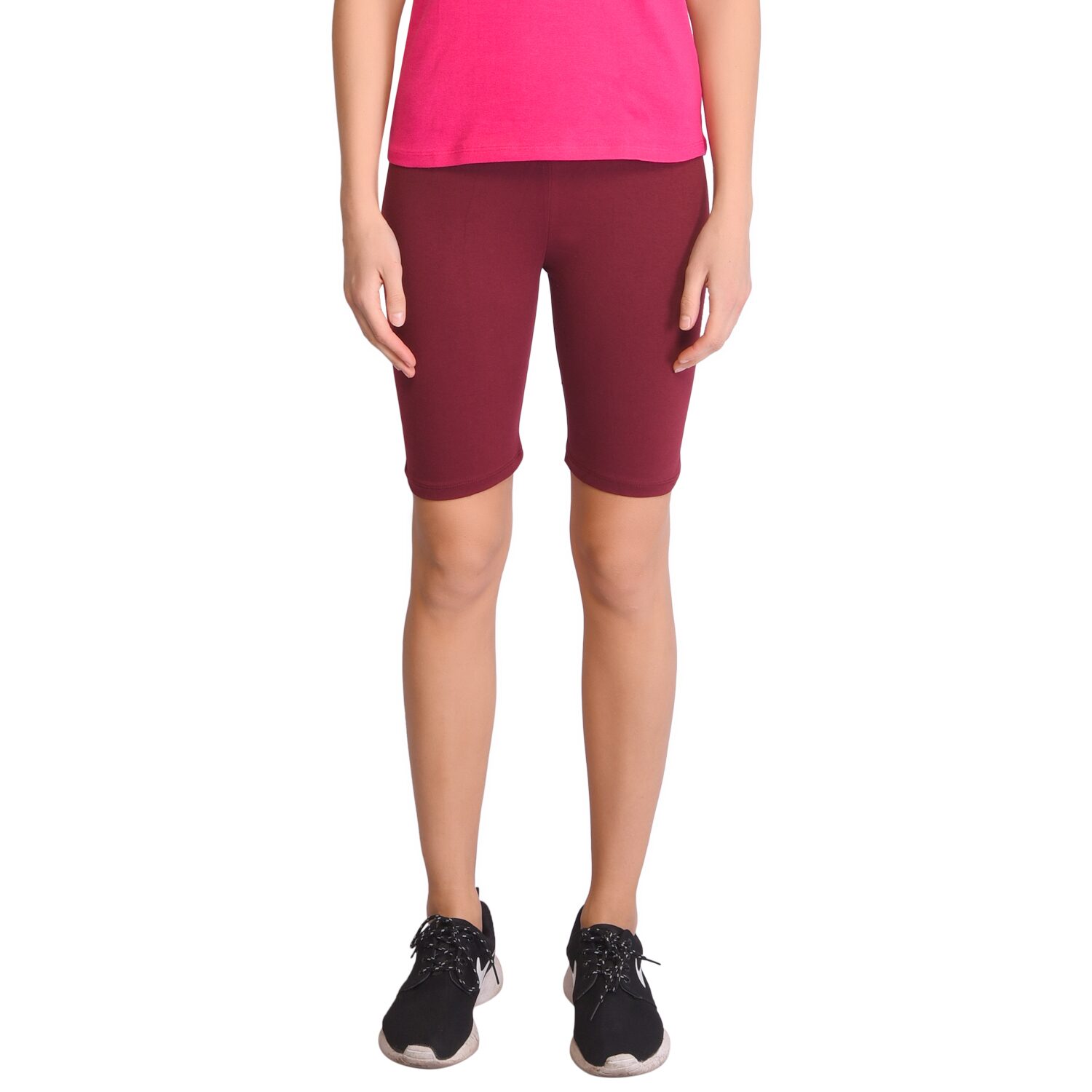 

Robinbosky Women Solid Sport shorts - Maroon