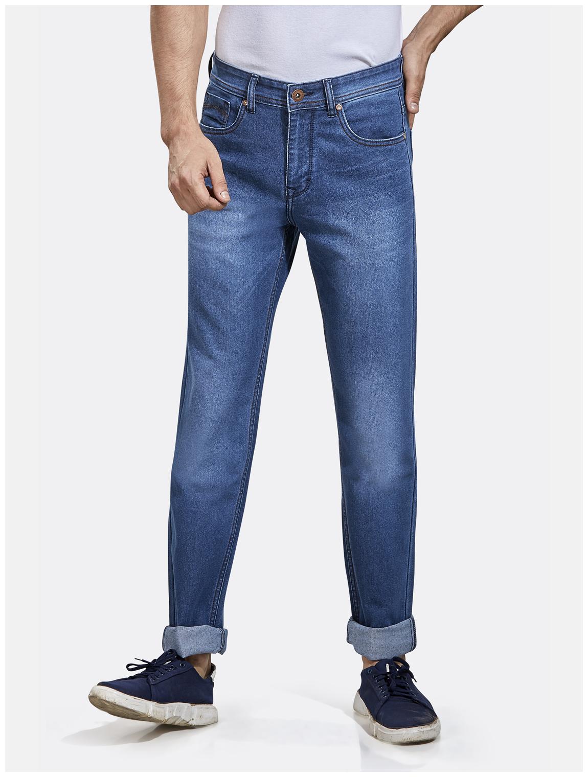 

Roxton Men Blue Relaxed Fit Jeans