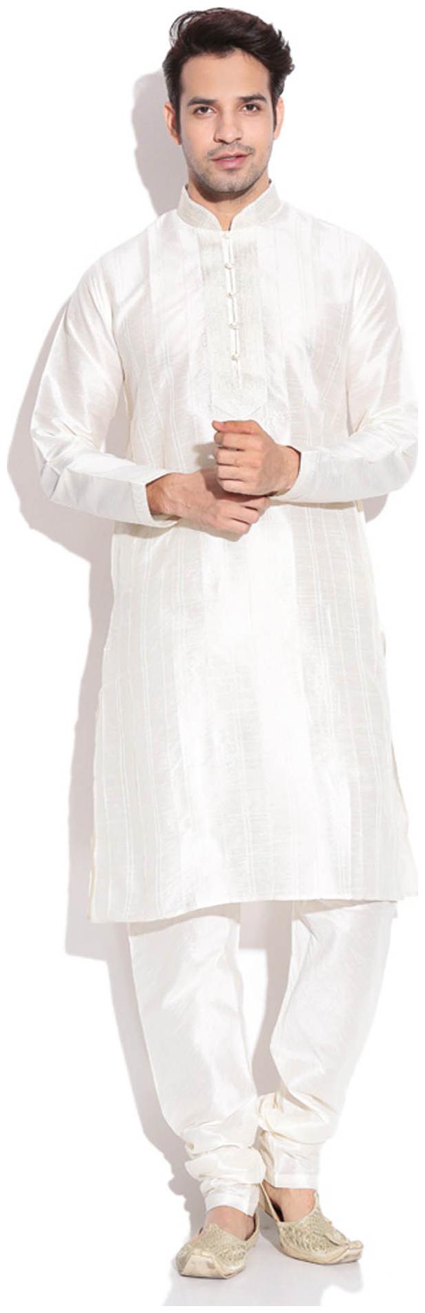 

Royal Kurta White Silk Blend Kurta Pyjama Set