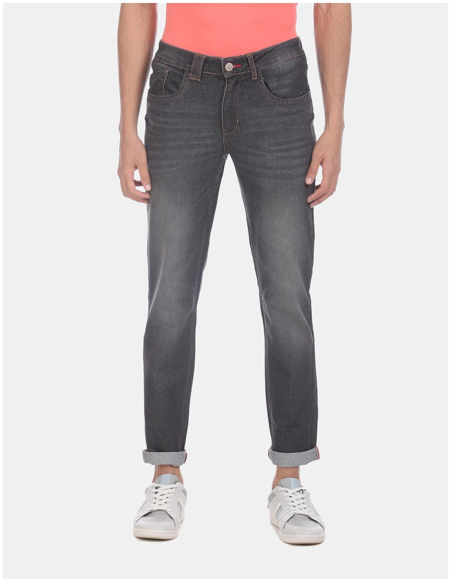 

Ruf And Tuf Men Grey Slim Fit Jeans