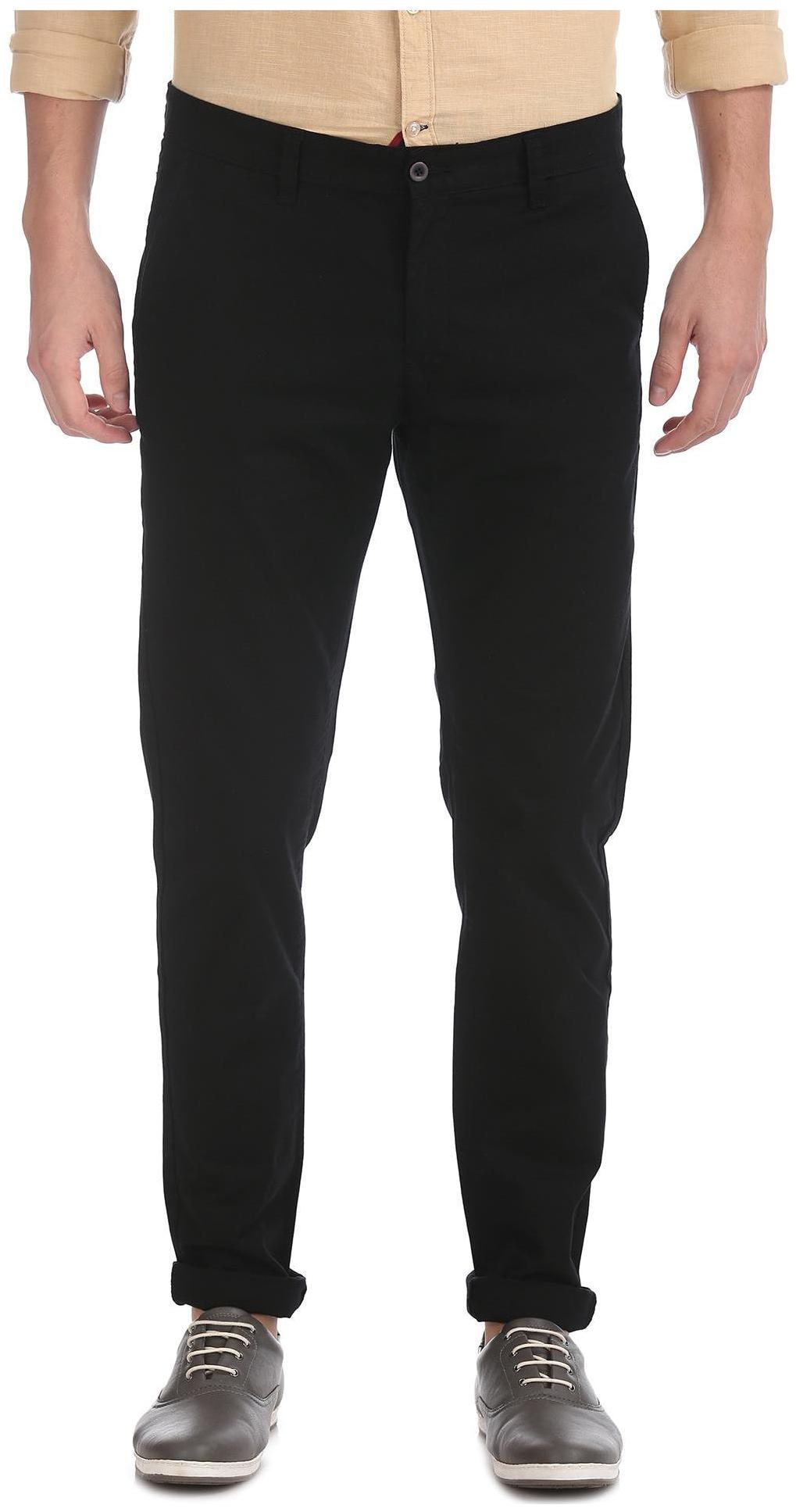 

RUGGERS Men Black Textured Regular fit Regular trousers