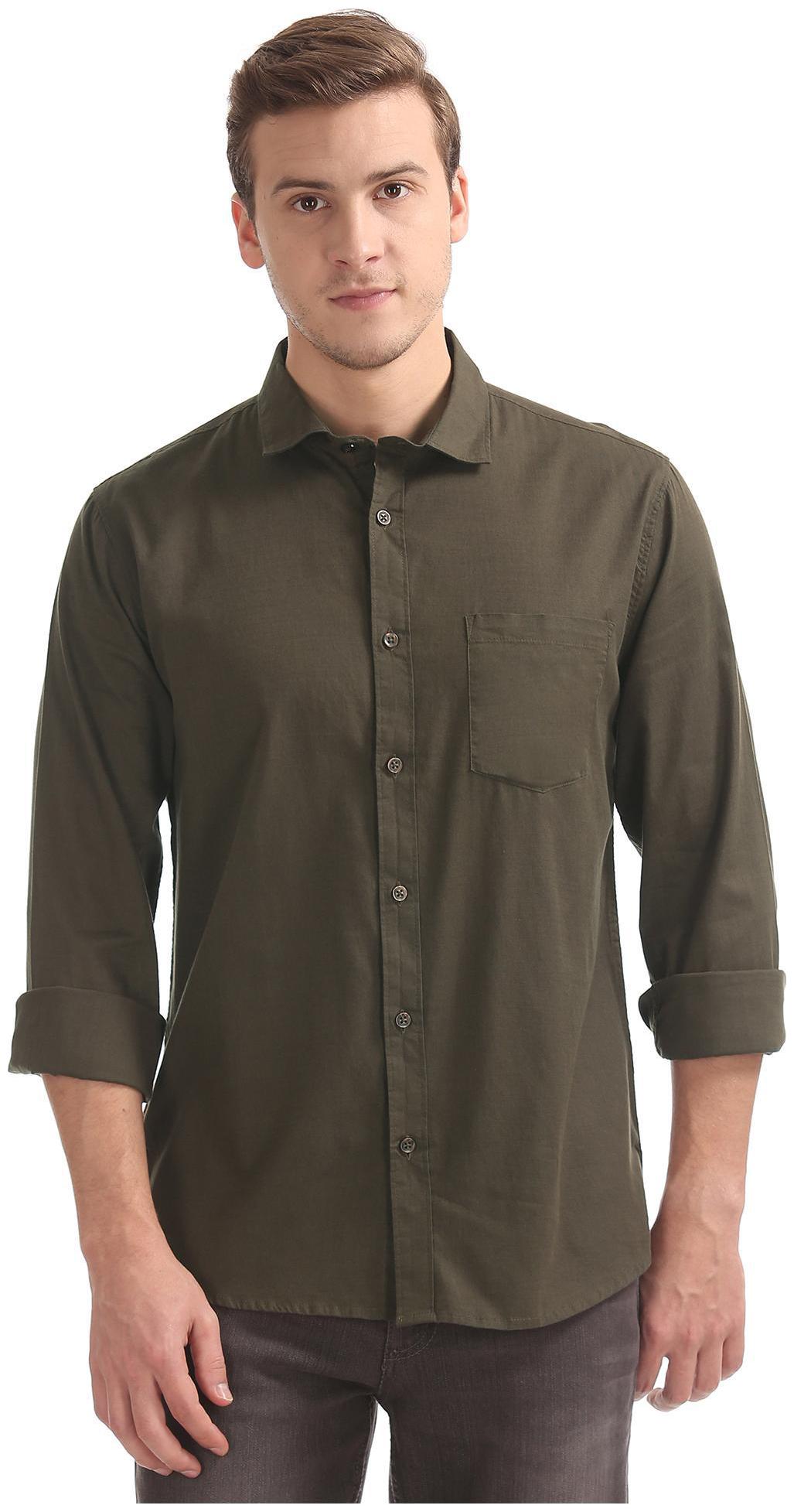 

RUGGERS Men Green Solid Regular Fit Casual Shirt