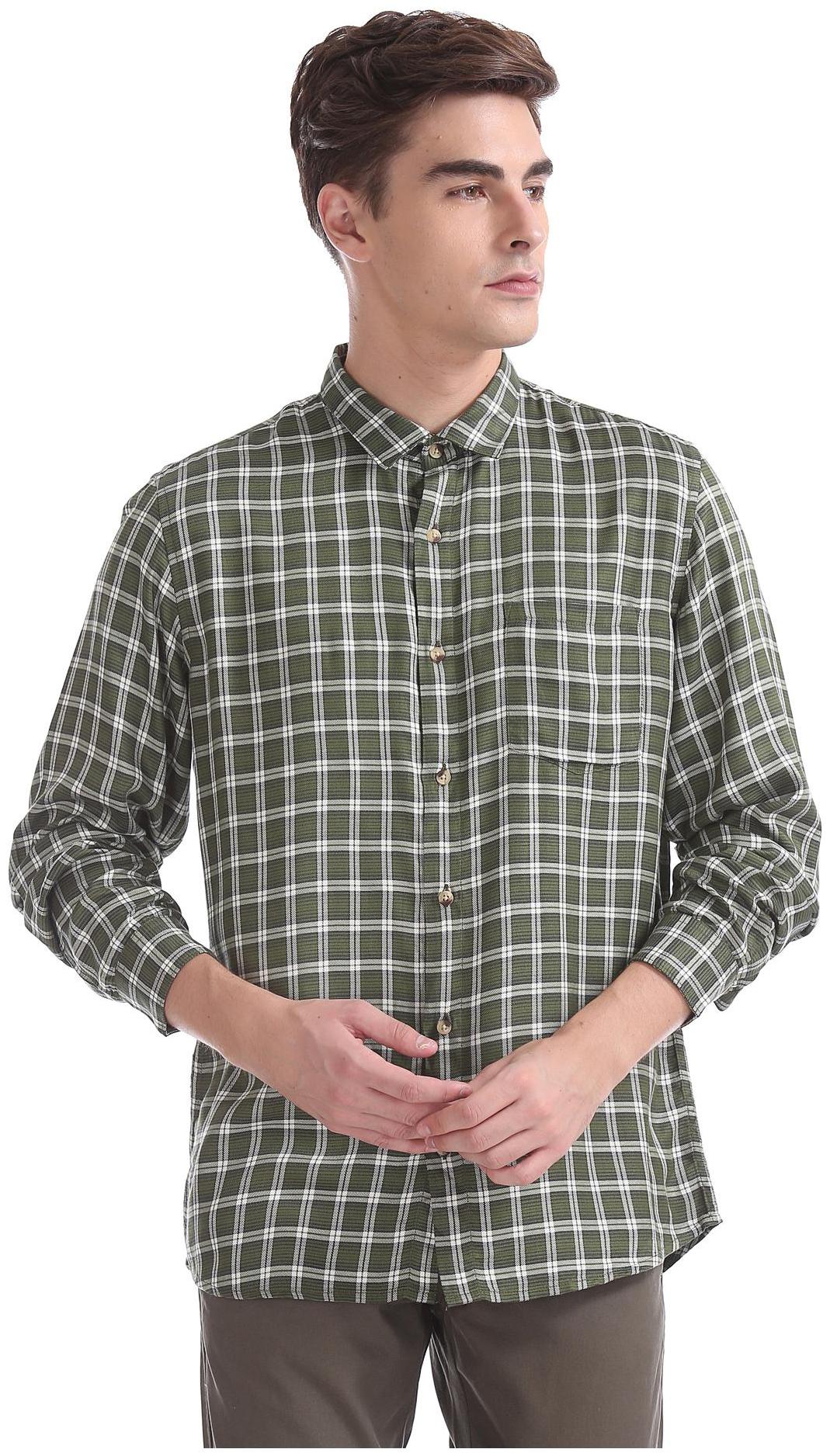 

RUGGERS Men Green Checked Regular Fit Casual Shirt