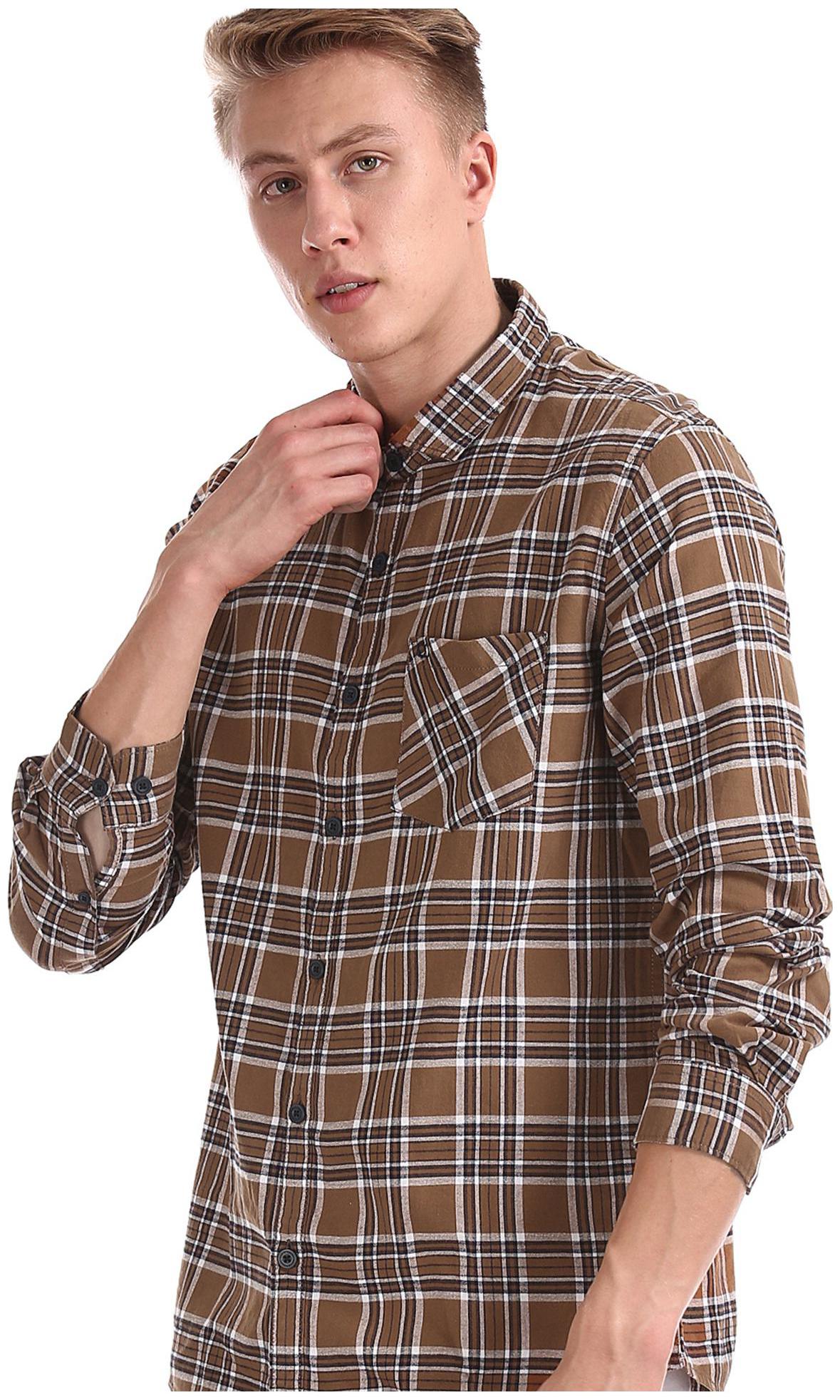 

RUGGERS Men Brown Checked Regular Fit Casual Shirt