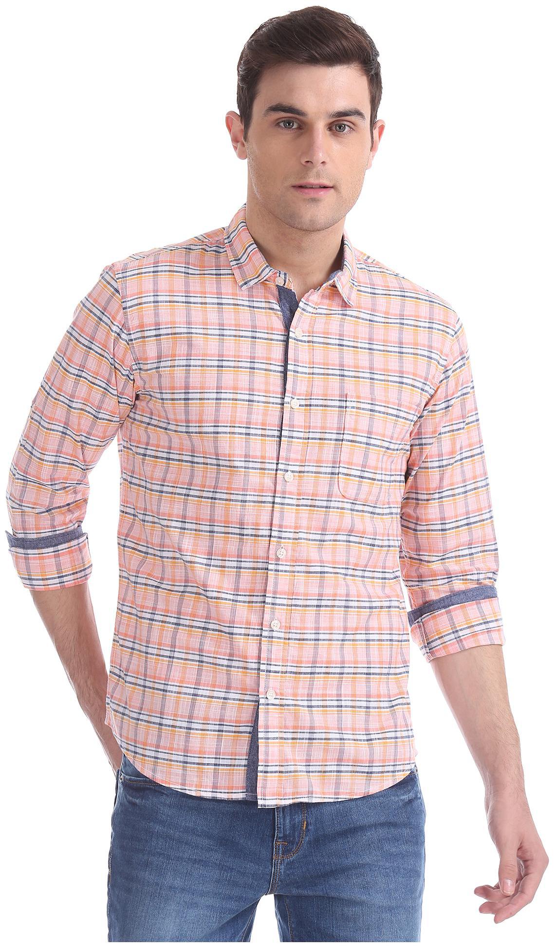 

RUGGERS Men Pink Checked Regular Fit Casual Shirt