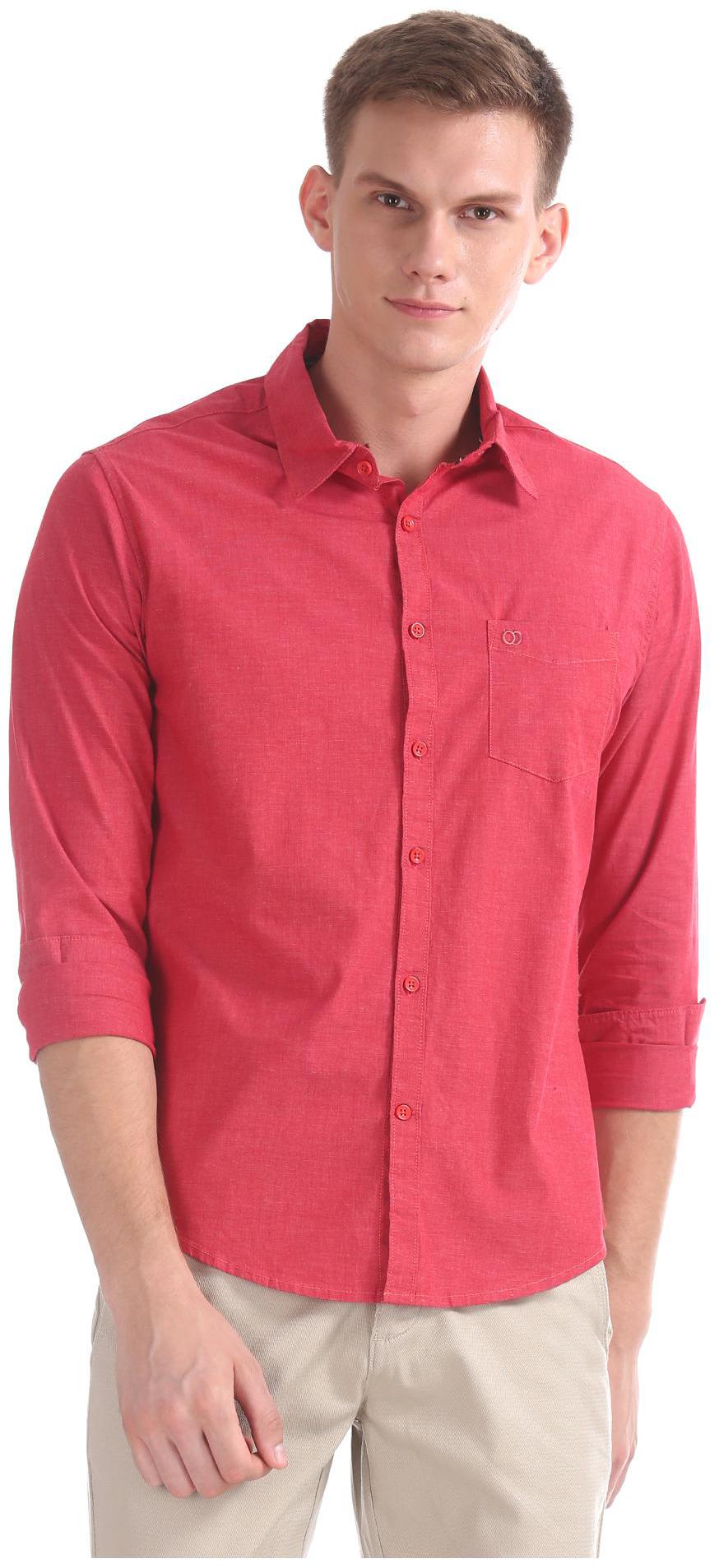 

RUGGERS Men Red Solid Slim Fit Casual Shirt