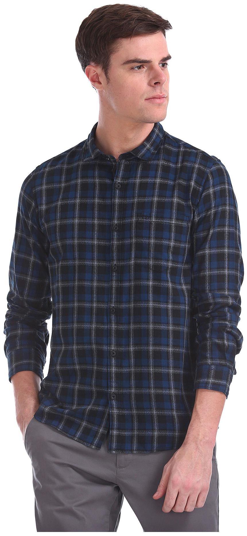 

RUGGERS Men Black Checked Regular Fit Casual Shirt