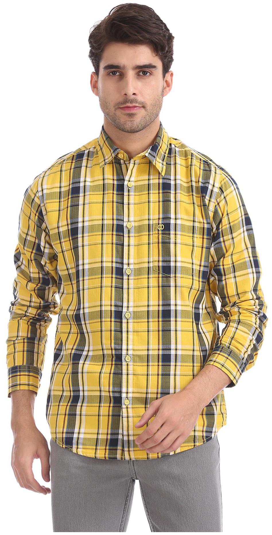 

RUGGERS Men Yellow Checked Regular Fit Casual Shirt