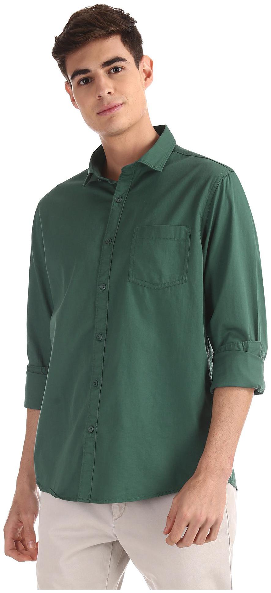 

RUGGERS Men Green Solid Regular Fit Casual Shirt