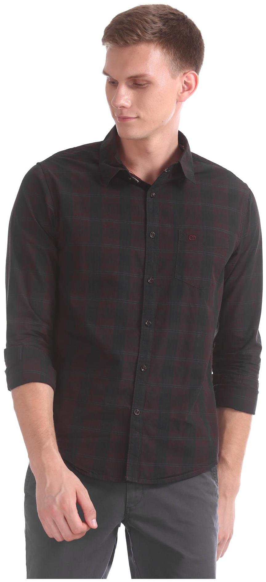 

RUGGERS Men Black Maroon Checked Slim Fit Casual Shirt