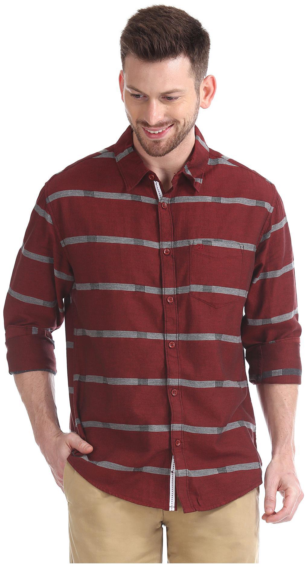 

RUGGERS Men Red Checked Regular Fit Casual Shirt