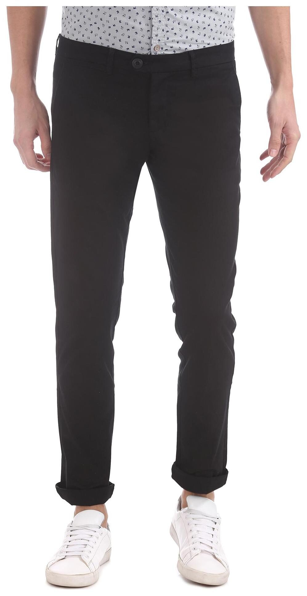 

RUGGERS Men Black Solid Tapered fit Regular trousers